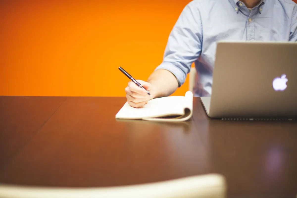 How to Build a Creative Portfolio Website in a Weekend: A UK Beginner's Guide